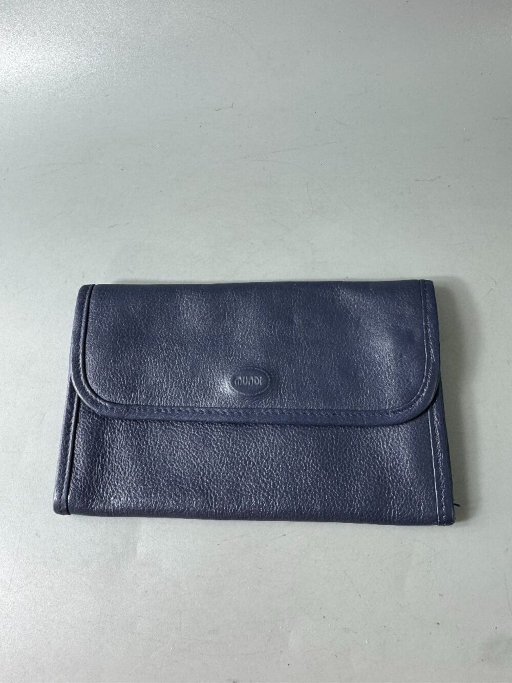 Vintage Mundi Thin Wallet Nappa Cowhide Leather in Blue